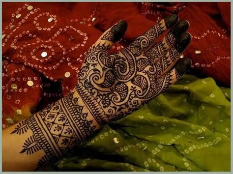 12_25 Best Mehndi Design Tutorial videos for your Special Occasion