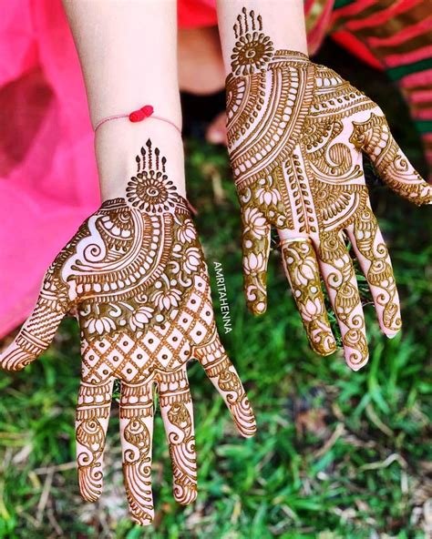 1_30 Simple Mehndi Designs For Hands That Work Wonders For The Bride And