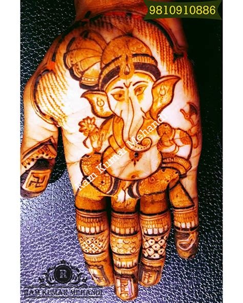 13_50 Back Hand Mehndi Design Simple and Stylish for 2024