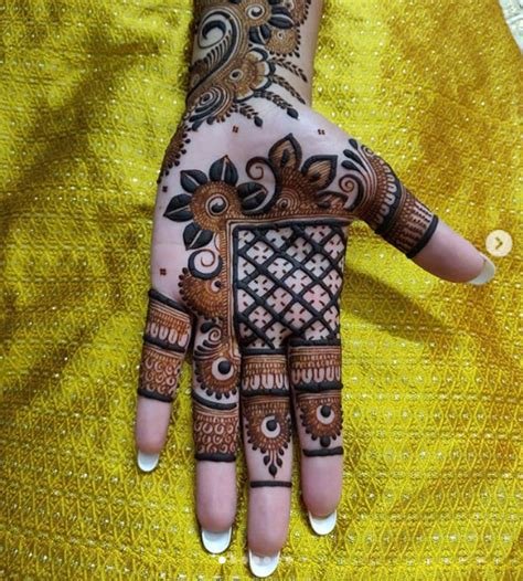 1_Simple Mehndi Design  From Basic to Expert level Artist