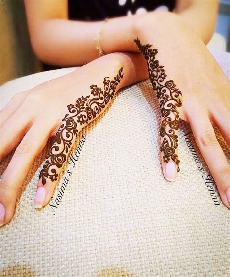 7_41 Mehndi Designs For Eid to Try This Year  Easy Henna Tattoos For