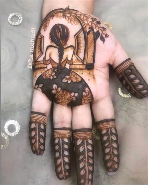 2_30 New Year  Christmas Mehndi Designs to Embrace the Festival 2024