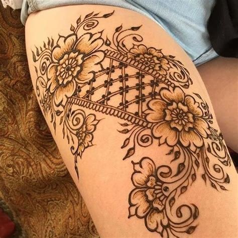 1_Amazing Thigh Henna Mehndi Tattoo Art Designs