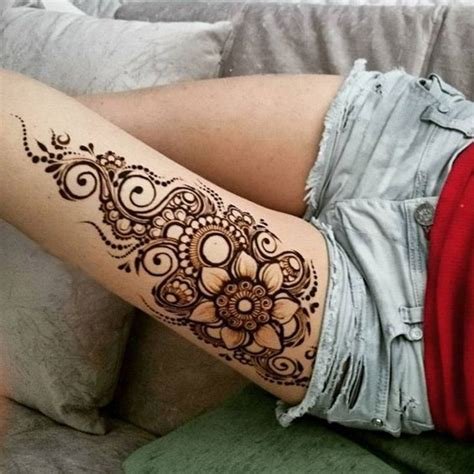 3_Amazing Thigh Henna Mehndi Tattoo Art Designs