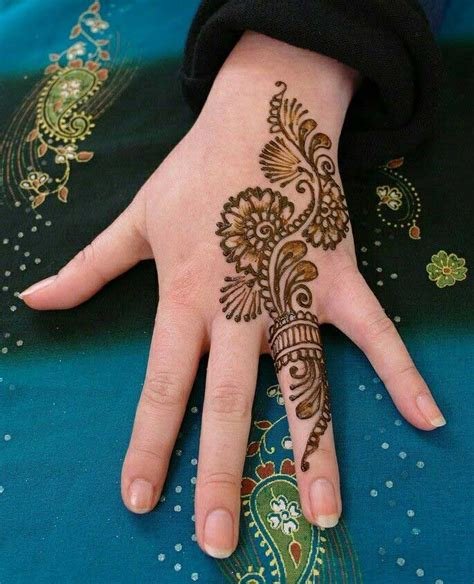 10_20 Beautiful Ring Style Mehndi Designs 2018  Folder