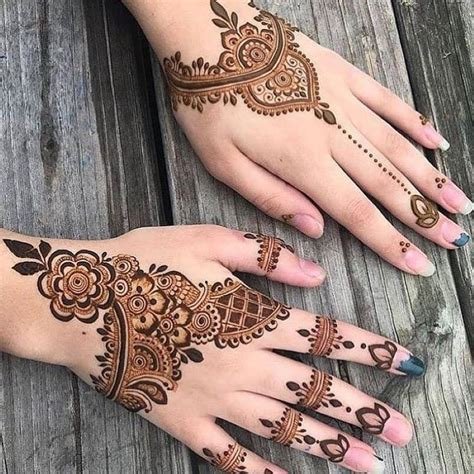 4_30 Ring Style Jewellery Mehndi Designs for Hands