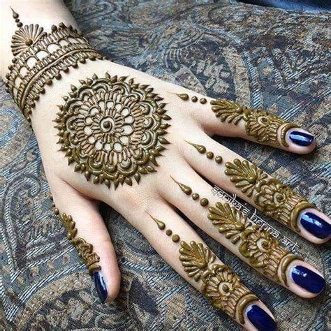 9_Beautiful  Simple Mehndi Designs for Hand  K4 Fashion